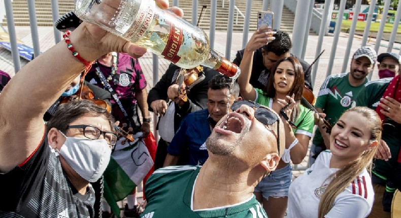 Aficionados mexicanos se preparan para asistir al mundial Qatar 2022