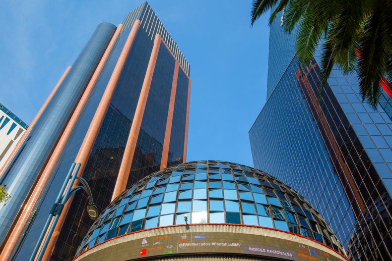 Mayoría calificada de Morena afecta la confianza empresarial y el mercado financiero, según el CEESP